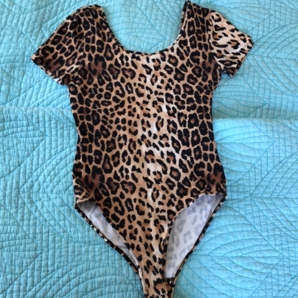Forever 21 leopard body suit size small